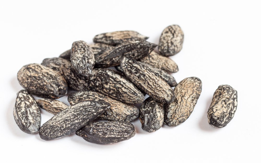 Fava tonka dove si compra patina bianca, foto esplicativa