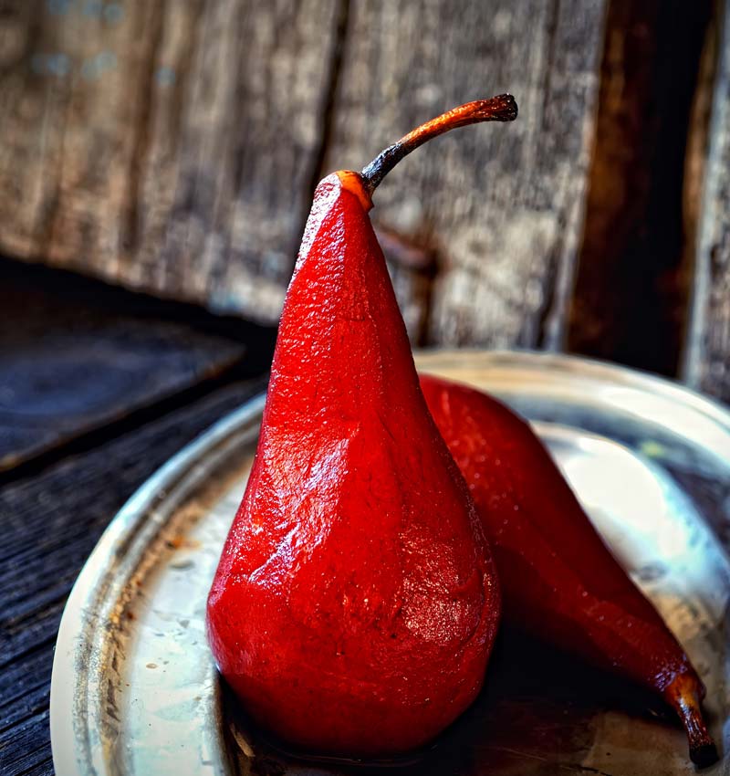 pere al vino rosso con pepe Kampot